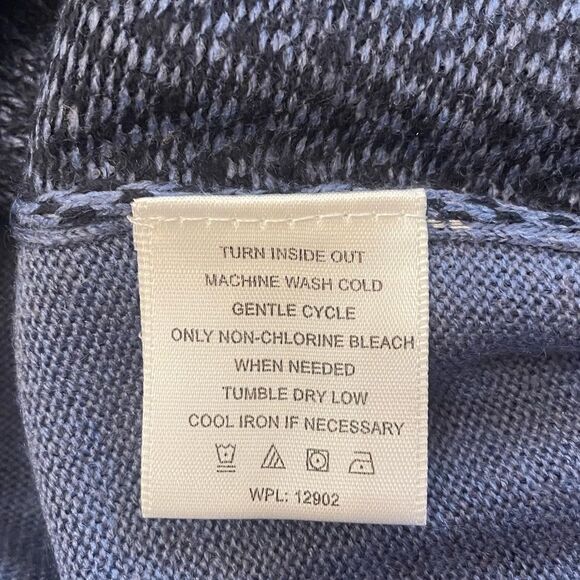 Tricots by St Raphael Sweater size Medium - Picture 5 of 5